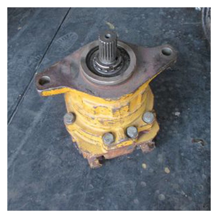 KOMATSU PC200-3 Swing Motor