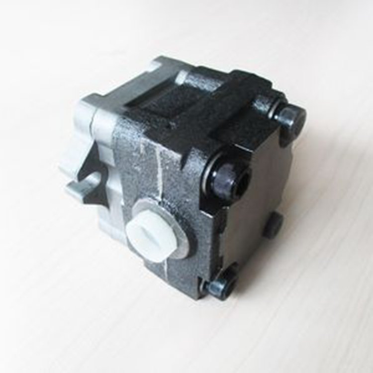 For KOMATSU Excavator PC40MR-1 Pilot Gear Pump