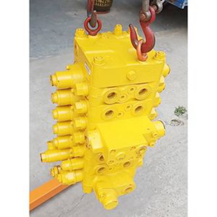 Control Valve 723-57-12703 723-57-12702 723-57-12701 723-57-12700 for Komatsu PC130-8 Excavator