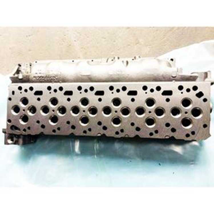 Cylinder Head for Komatsu Engine 6D107 Excavator PC200-8 PC240LC-8