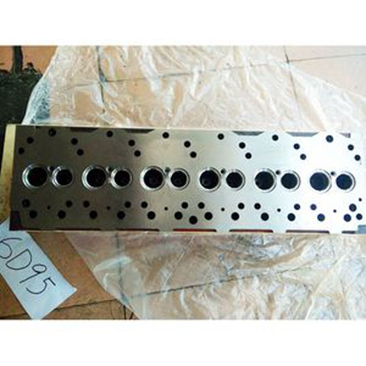 Cylinder Head for Komatsu Engine 6D95 6D95L-1